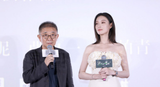 《漫长的告白》首映 倪妮谈感情：我是主动表白型