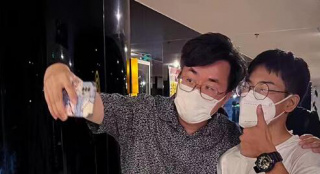 电影《冲出地球》路演 导演胡一泊分享创作故事