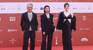 惠英红《我的非凡父母》亮相北影节 定档8.26上映