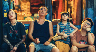 朱一龙《人生大事》曝新海报 点映开分9.7创纪录